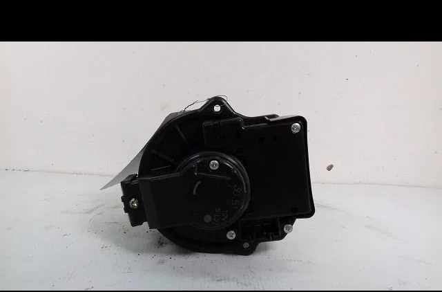 Ventilateur de chauffage Toyota IQ (_J1_) 1.4 d-4d (nuj10_) (2009-2015) occasion