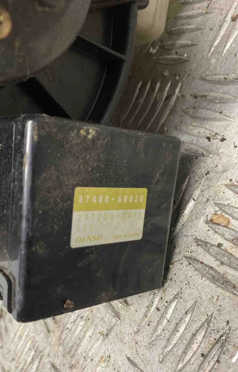 Ventilateur de chauffage TOYOTA LAND CRUISER 3 J90 PHASE 2 occasion