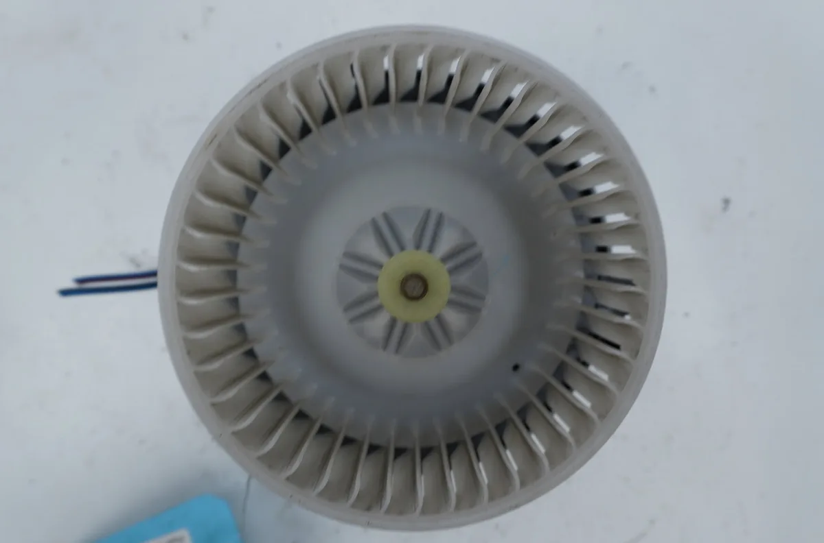 Ventilateur de chauffage Toyota PREVIA II (_R3_) 2.0 d-4d (clr30_) (2001-2006) occasion