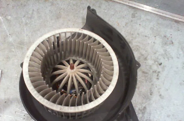 Ventilateur de chauffage VOLKSWAGEN FOX Phase 1 06-2005--09-2011 occasion