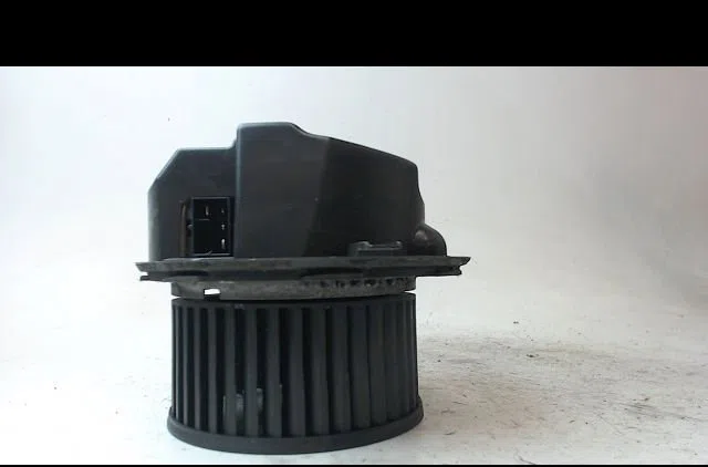 Ventilateur de chauffage VOLKSWAGEN GOLF 2005 occasion