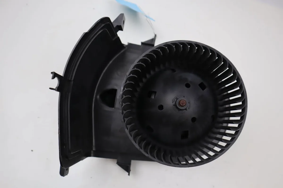 Ventilateur de chauffage Volkswagen GOLF III (1H1) 1.8 (1991-1997) 5 portes occasion