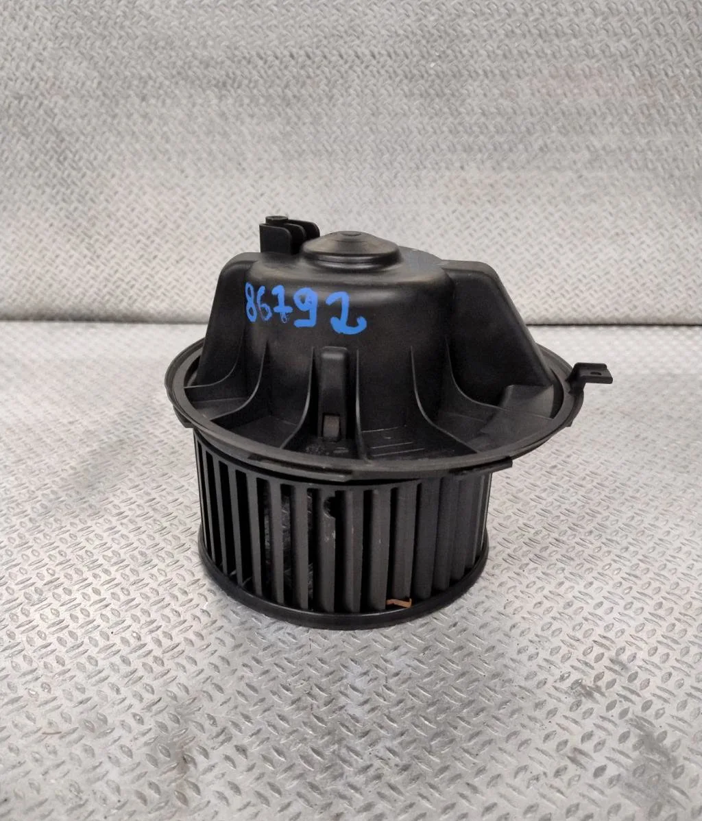 Ventilateur de chauffage Volkswagen GOLF VI (5K1) 1.6 tdi (2009-2012) 5 portes occasion