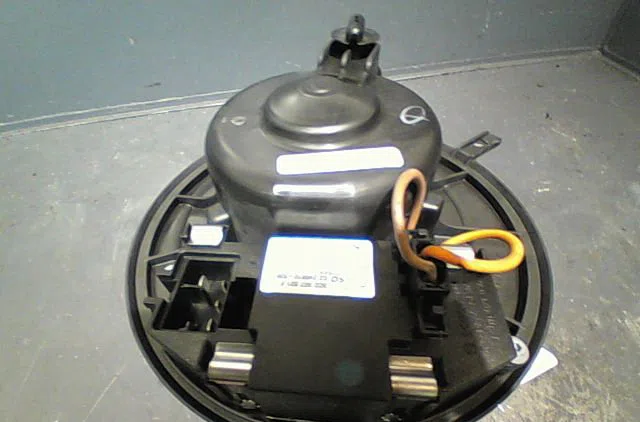 Ventilateur de chauffage Volkswagen GOLF VI (5K1) 1.6 tdi (2009-2012) 5 portes occasion