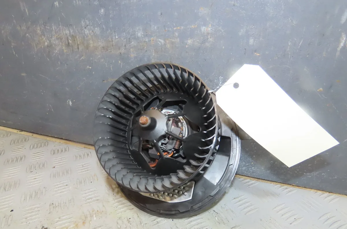 Ventilateur de chauffage Volkswagen GOLF VII (5G1, BQ1, BE1, BE2) 2.0 r 4motion (2013-2020) occasion