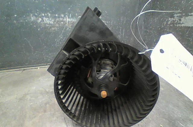 Ventilateur de chauffage Volkswagen NEW BEETLE (9C1, 1C1) 2.0 (1998-2010) occasion