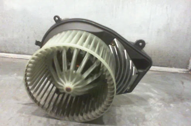 Ventilateur de chauffage VOLKSWAGEN PASSAT 2001 occasion