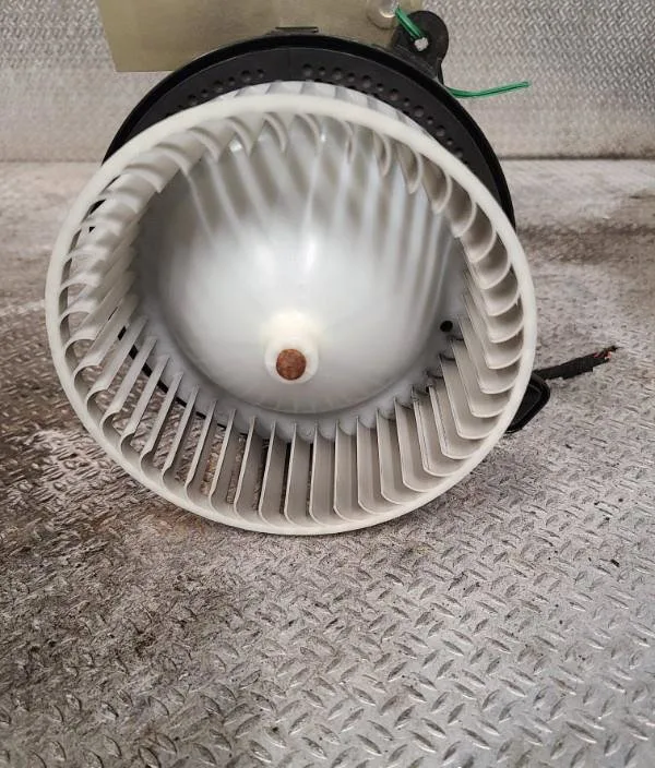 Ventilateur de chauffage VOLKSWAGEN POLO 6  POLO 6 PHASE 1 occasion