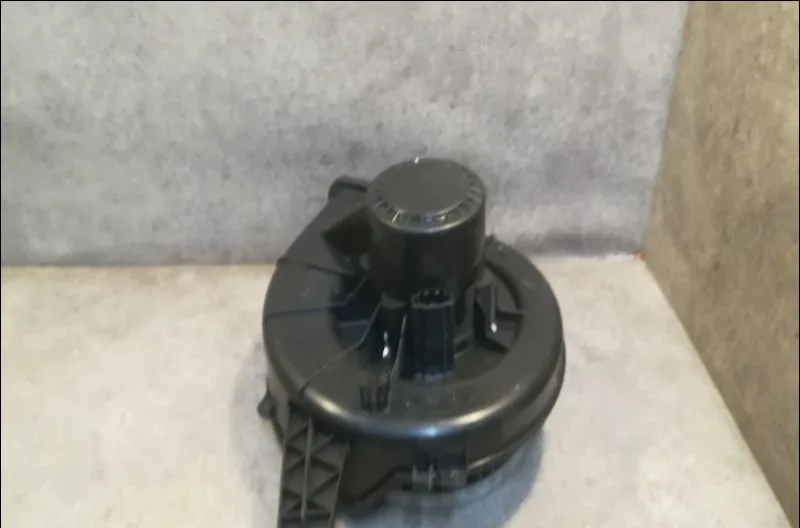 Ventilateur de chauffage Volkswagen POLO (9N_, 9A_) 1.2 (2002-2007) occasion