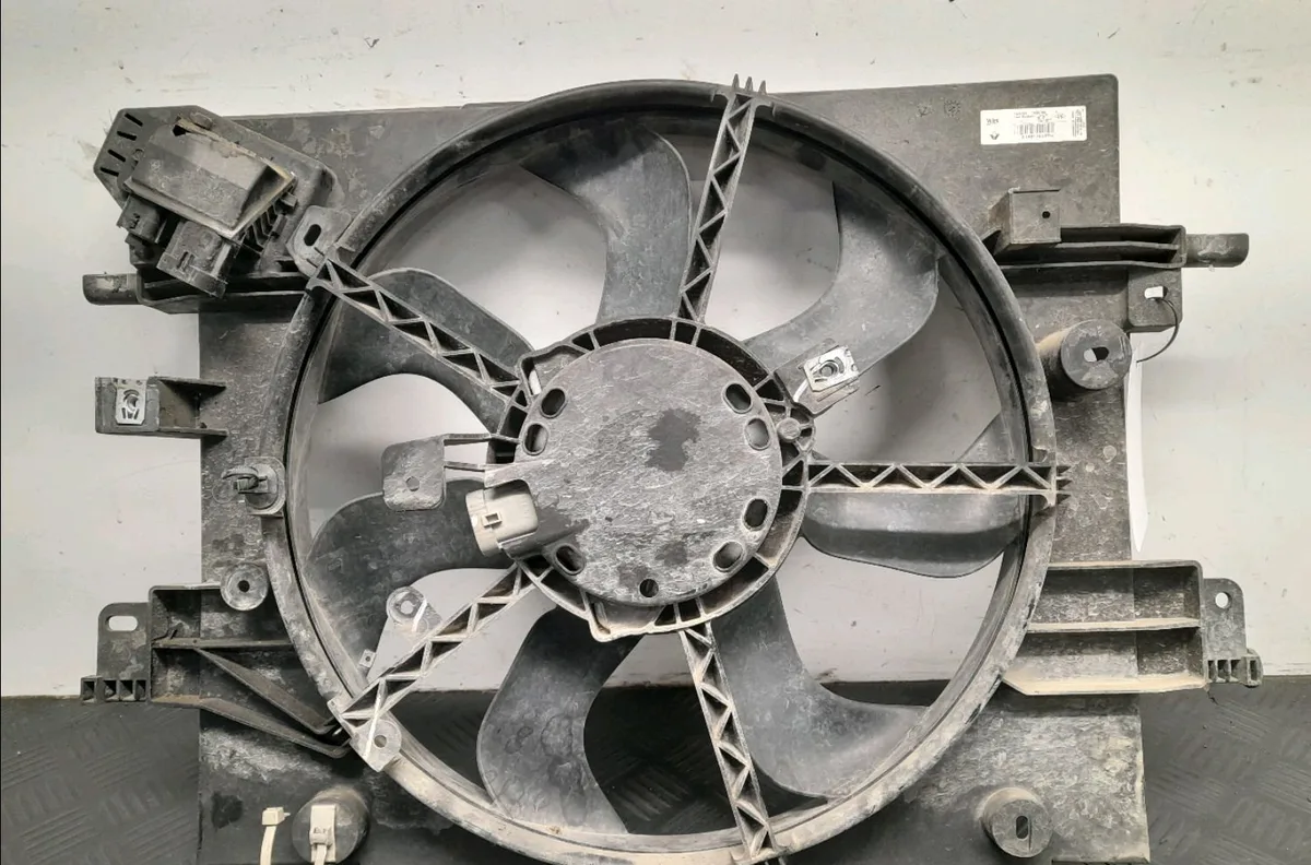 Ventilateur de refroidissement DACIA DUSTER occasion
