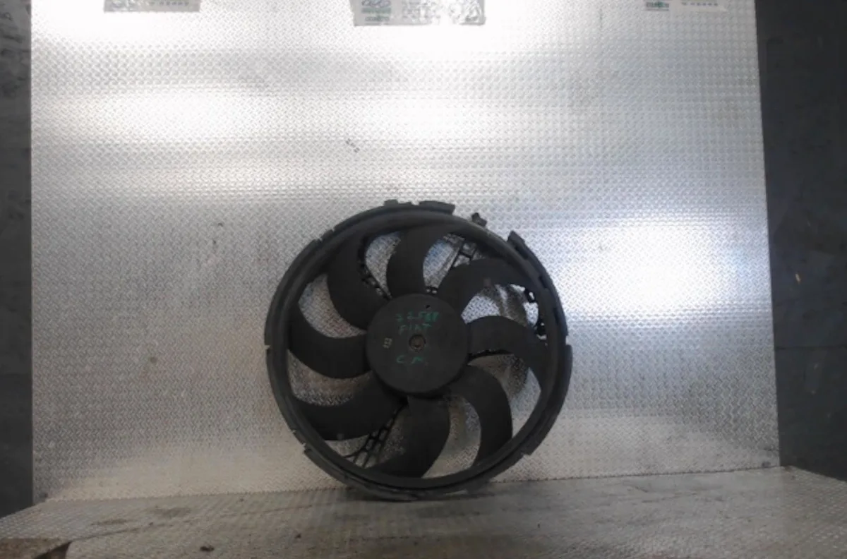 Ventilateur de refroidissement Fiat STILO (192_) 1.9 jtd (192_xf1a) (2002-2006) occasion