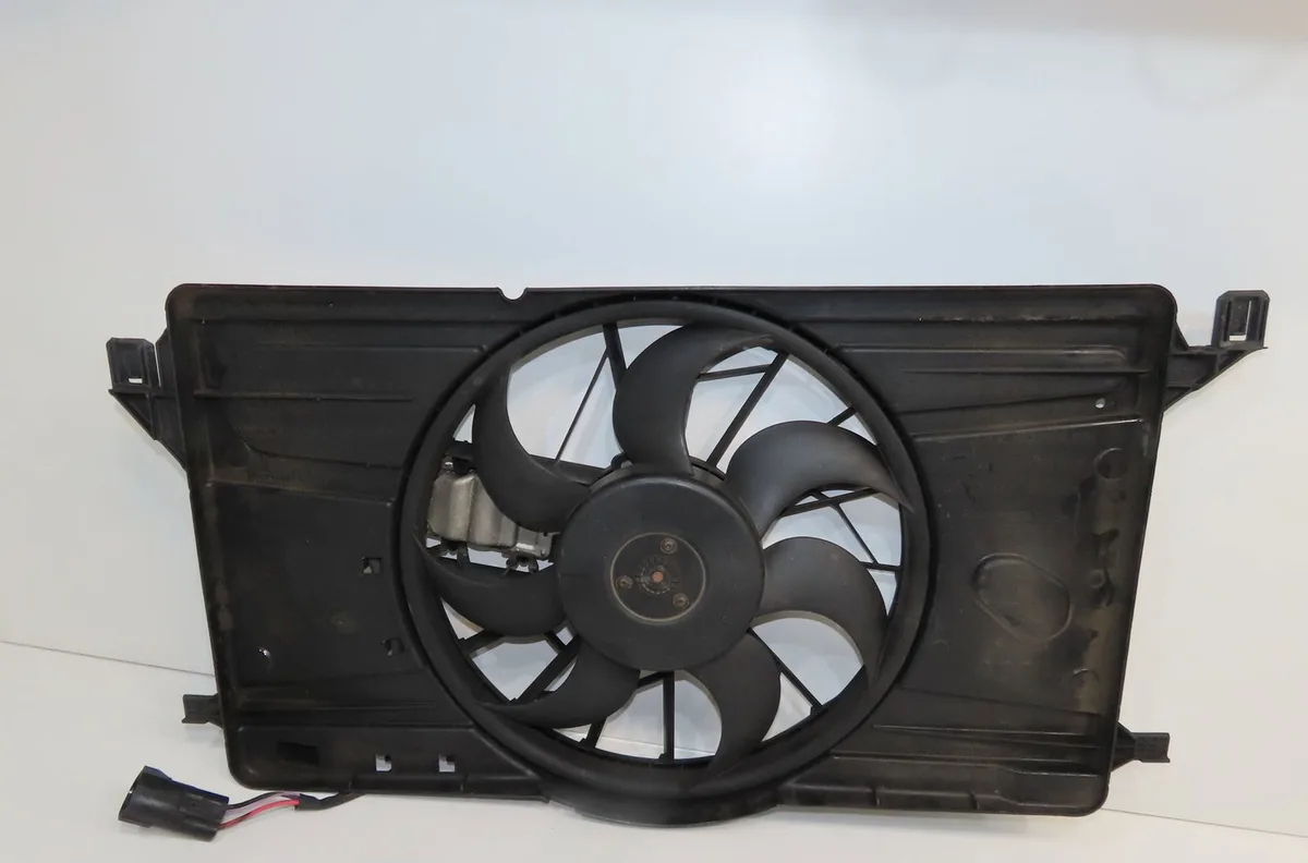 Ventilateur de refroidissement Ford FOCUS C-MAX (DM2) 2.0 tdci (2003-2007) occasion