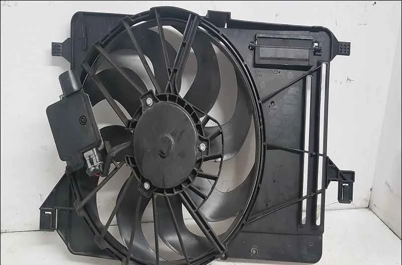Ventilateur de refroidissement FORD FOCUS III occasion