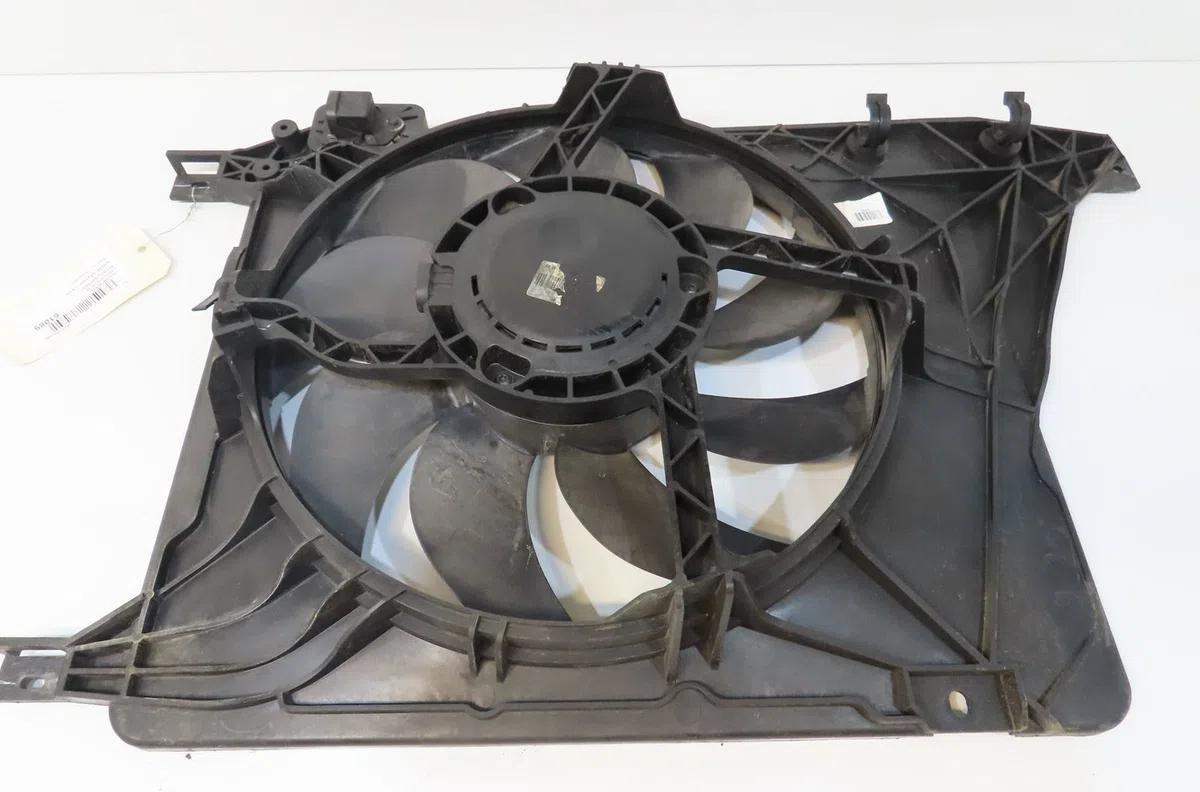 Ventilateur de refroidissement Nissan QASHQAI - QASHQAI 2 I (J10, NJ10, JJ10E) 1.6 dci traction intégrale (2011-2013) oc