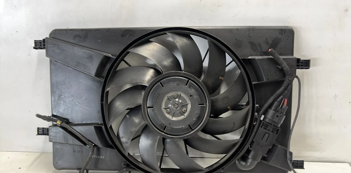 Ventilateur de refroidissement OPEL ZAFIRA TOURER C PHASE 1 occasion