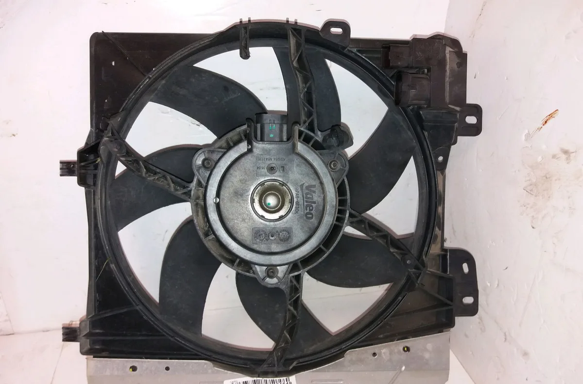 Ventilateur de refroidissement Peugeot 208 I (CA_, CC_) 1.0 (2012) occasion