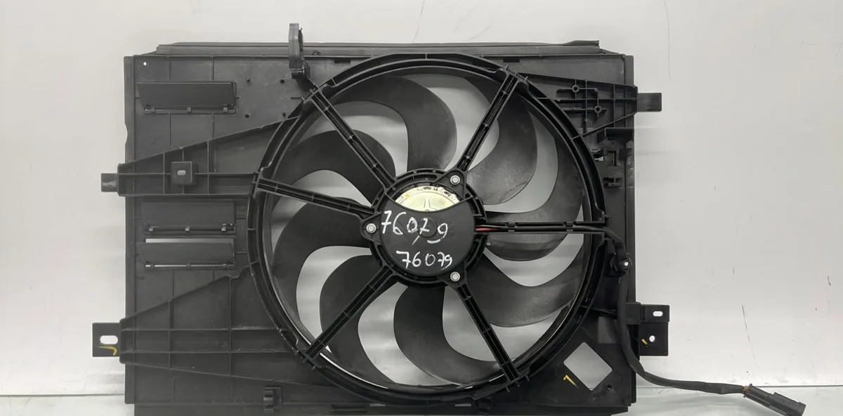 Ventilateur de refroidissement PEUGEOT 308 2 SW PHASE 2 BREAK occasion
