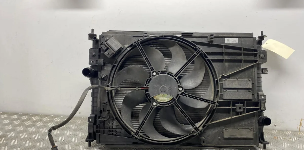 Ventilateur de refroidissement PEUGEOT 5008 2 PHASE 1 occasion