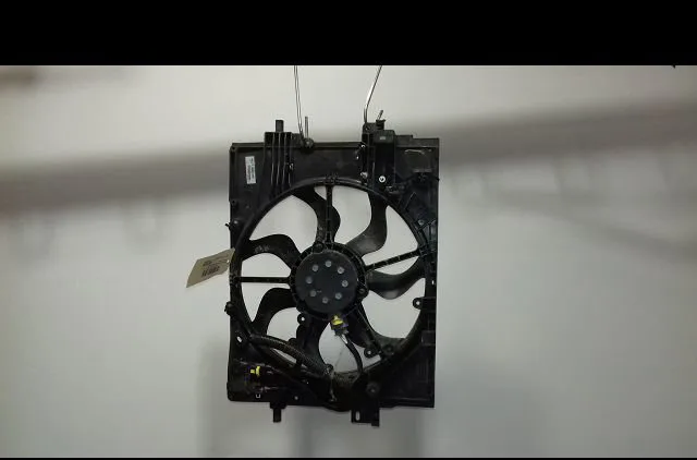 Ventilateur de refroidissement Renault ARKANA I (LCM_, LDN_) 1.6 e-tech 145 (ldmu) (2020) 5 portes occasion