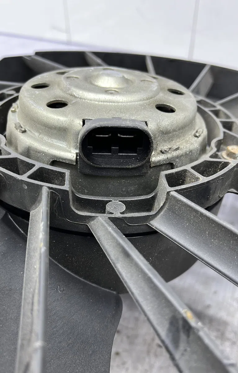 Ventilateur de refroidissement RENAULT MEGANE 2 PHASE 1 occasion