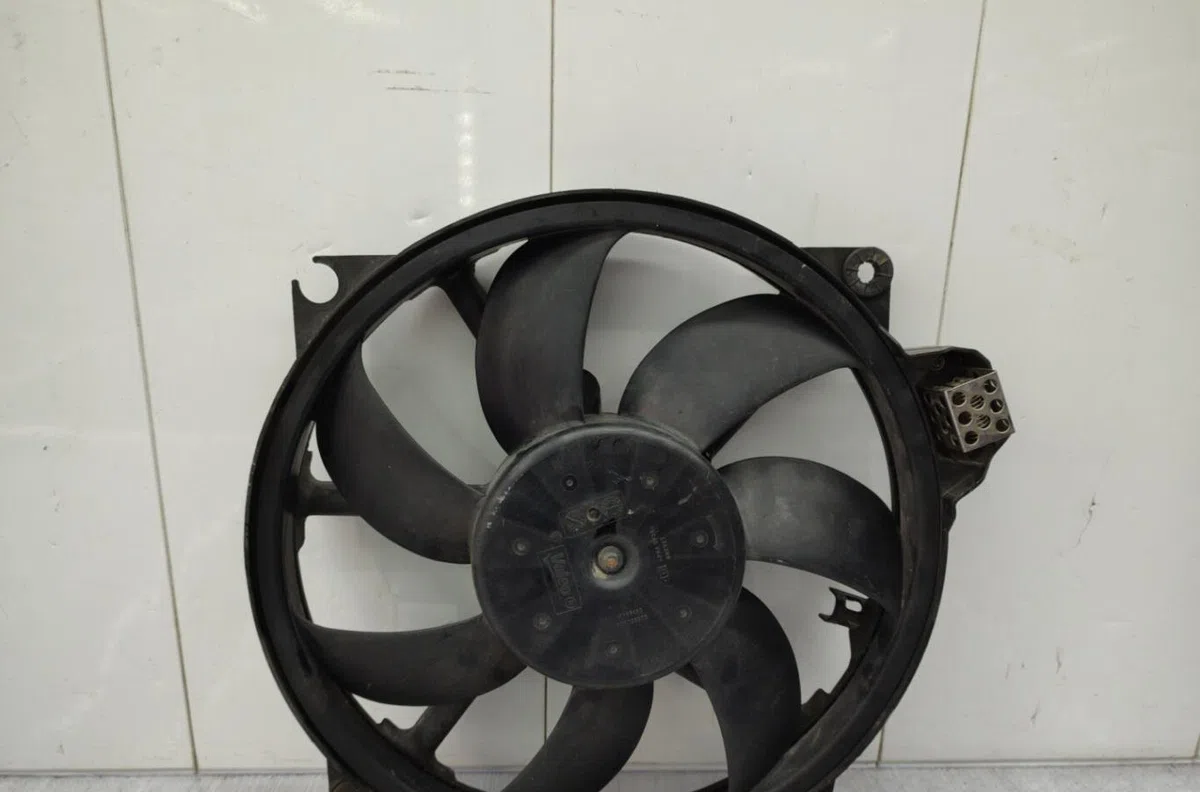 Ventilateur de refroidissement RENAULT MEGANE 3 PHASE 2 occasion