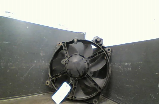 Ventilateur de refroidissement Renault MEGANE III Coupé (DZ0-1_) 1.5 dci (dz0b) (2009) occasion