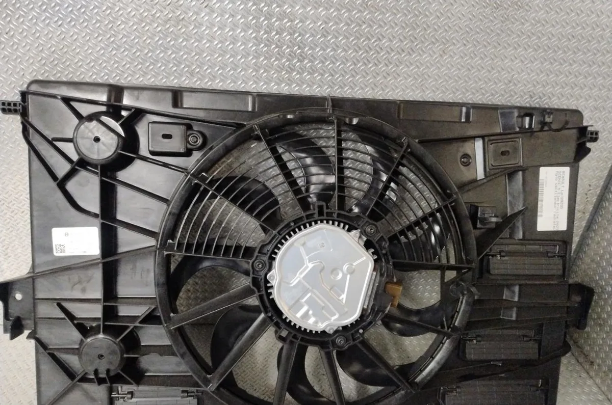 Ventilateur de refroidissement RENAULT SCENIC 5  SCENIC 5 occasion