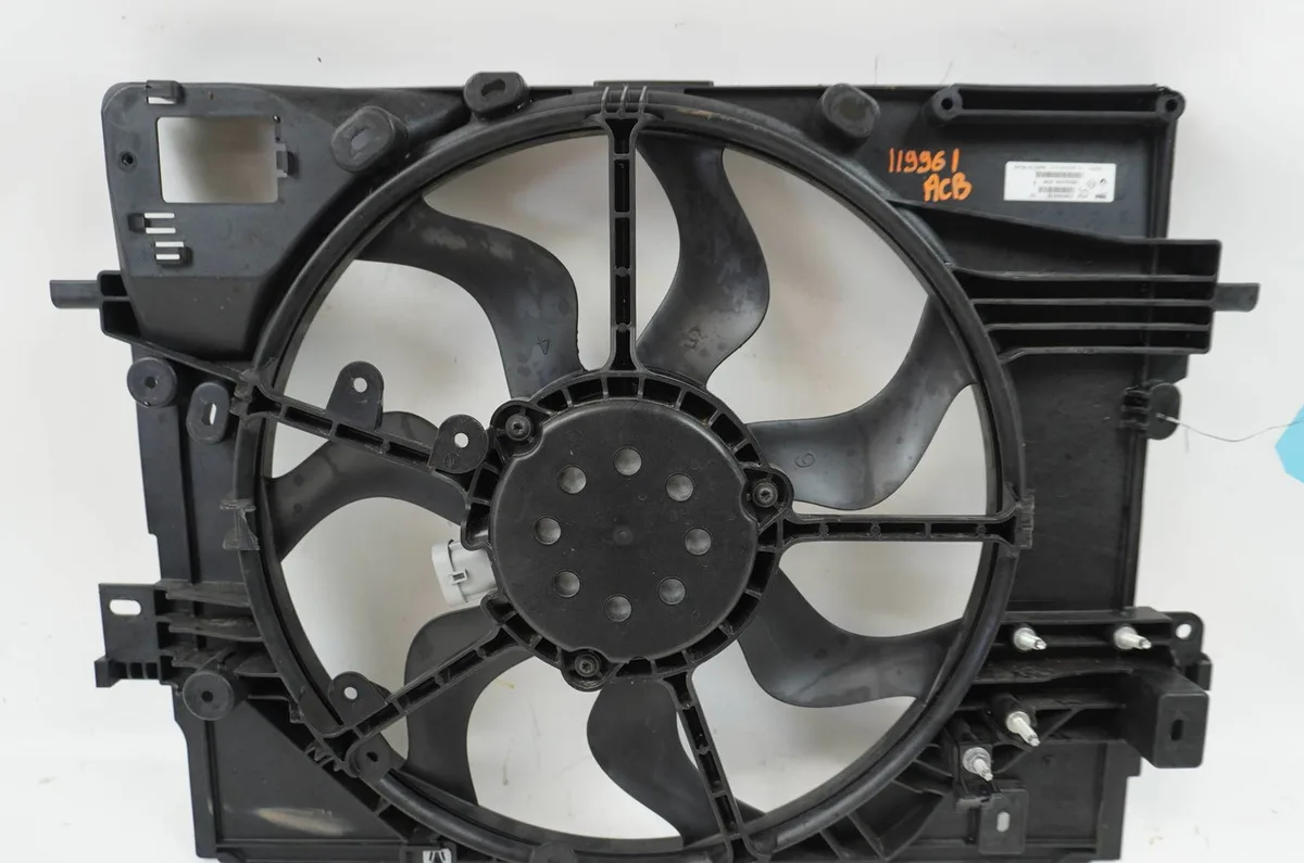 Ventilateur de refroidissement Renault SYMBIOZ 1.6 e-tech 145 (2024) occasion