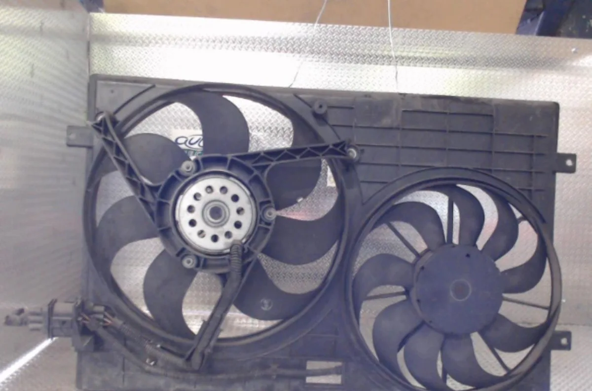 Ventilateur de refroidissement Seat IBIZA III (6L1) 1.4 16v (2002-2007) occasion
