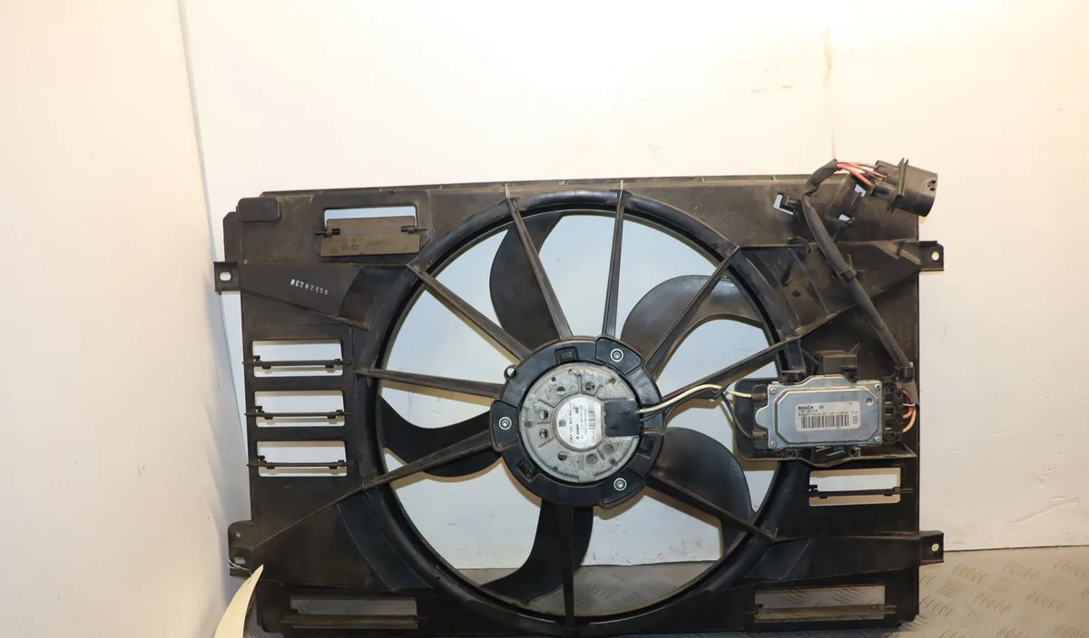 Ventilateur de refroidissement Seat LEON (1P1) 1.6 tdi (2010-2012) occasion