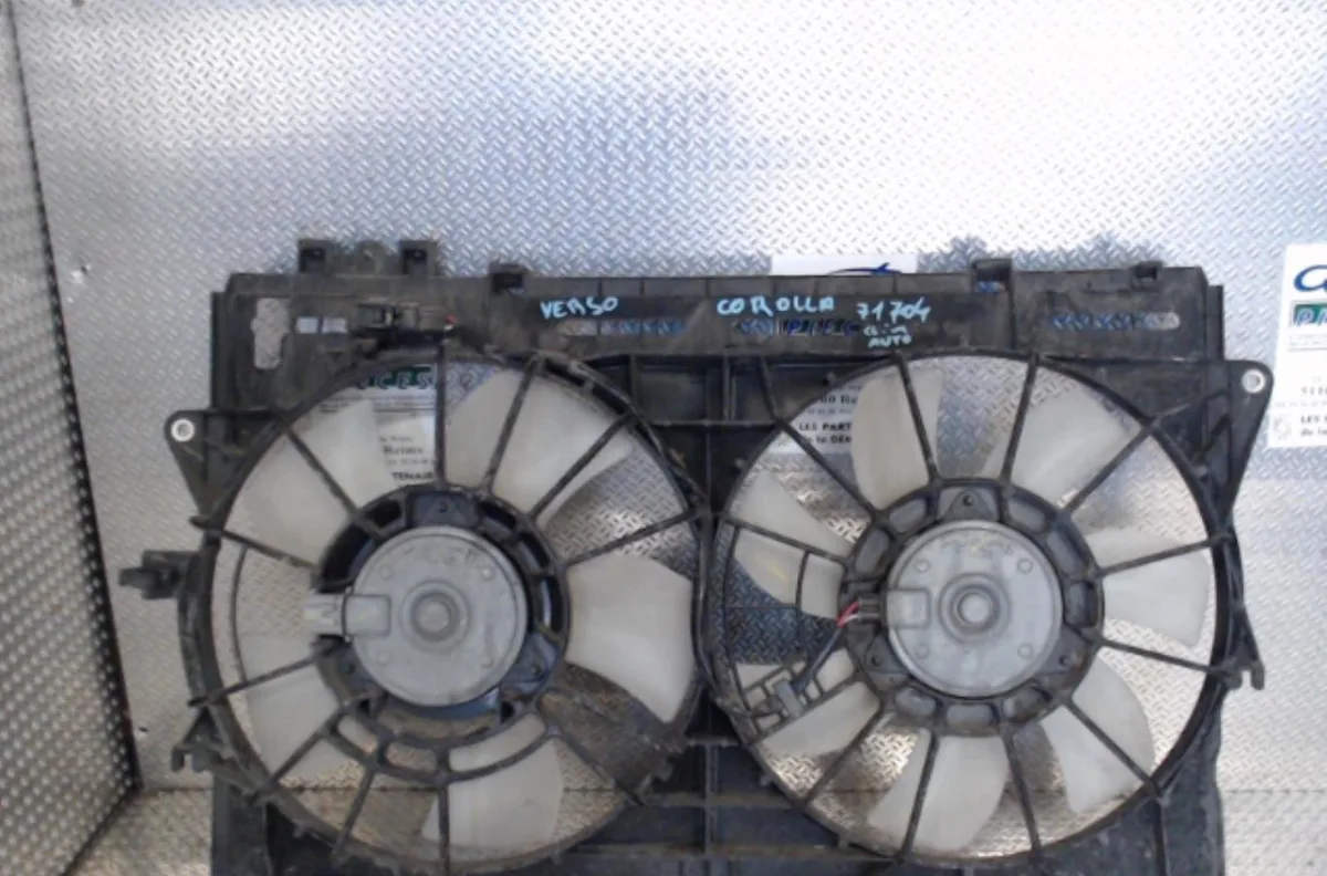 Ventilateur de refroidissement Toyota COROLLA Verso (ZER_, ZZE12_, R1_) 2.2 d-4d (aur10_) (2005-2009) 5 portes occasion