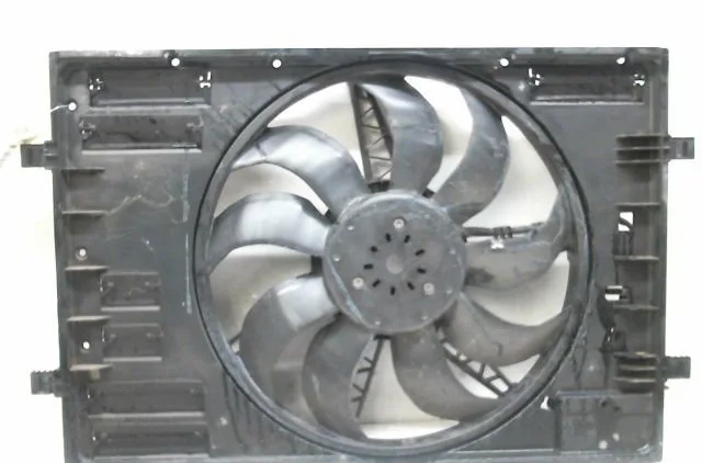 Ventilateur de refroidissement Volkswagen PASSAT B8 (3G2, CB2) 1.4 gte hybrid (2015) occasion