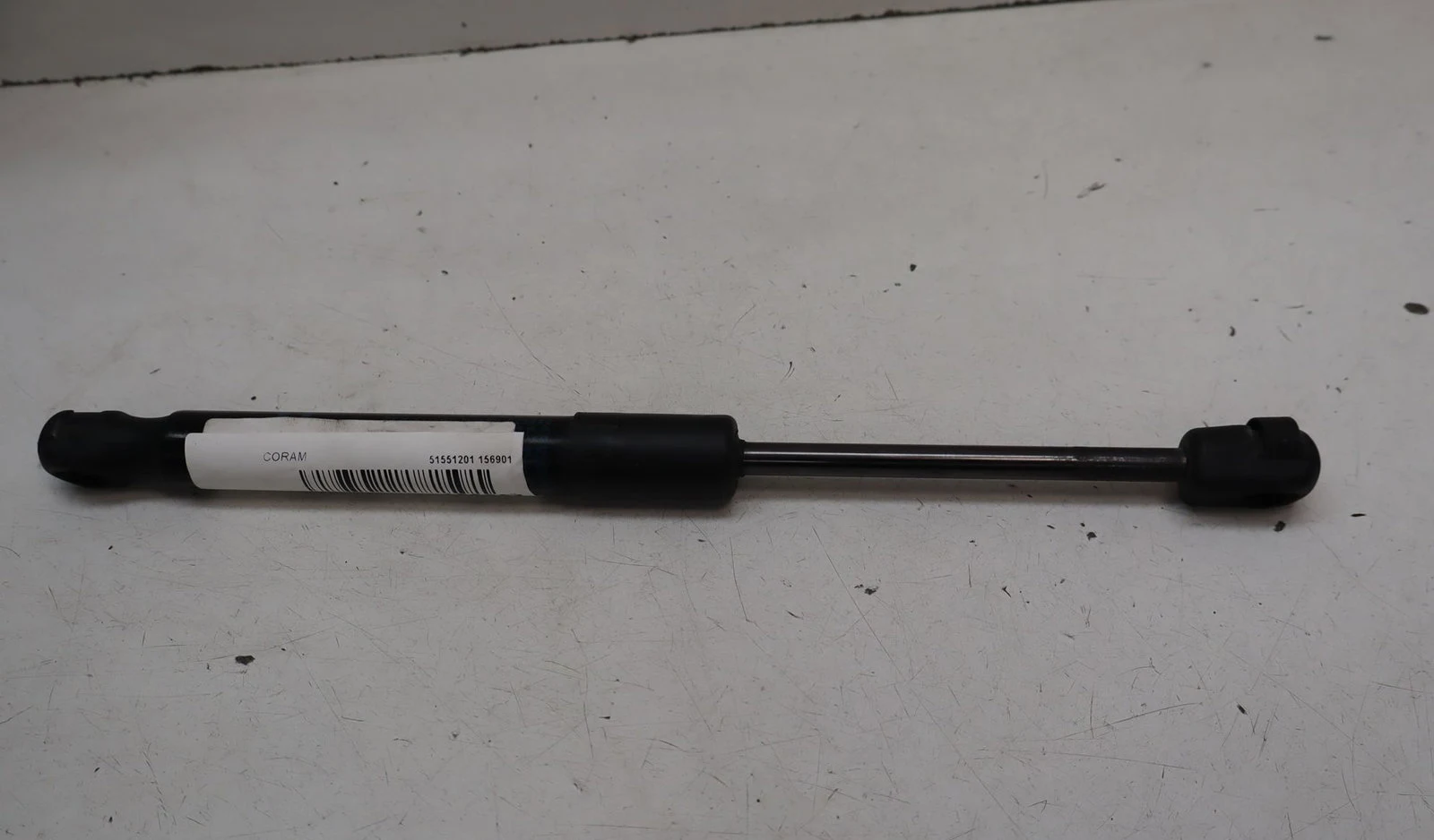 Verin d capot Bmw 1 (F21) 114 d (2012) occasion