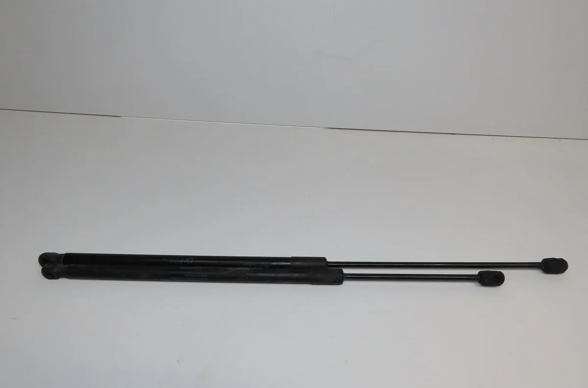 Verin d capot Mercedes-benz CLASSE C (W204) C 220 cdi (204.002) (2008-2014) 4 portes occasion