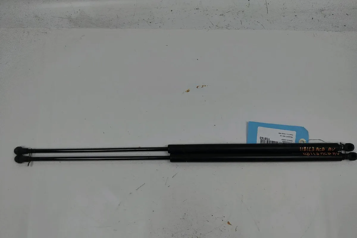 Verin d capot Peugeot 306 3-5 portes (7A, 7C, N3, N5) 1.4 (1993-2001) 5 portes occasion