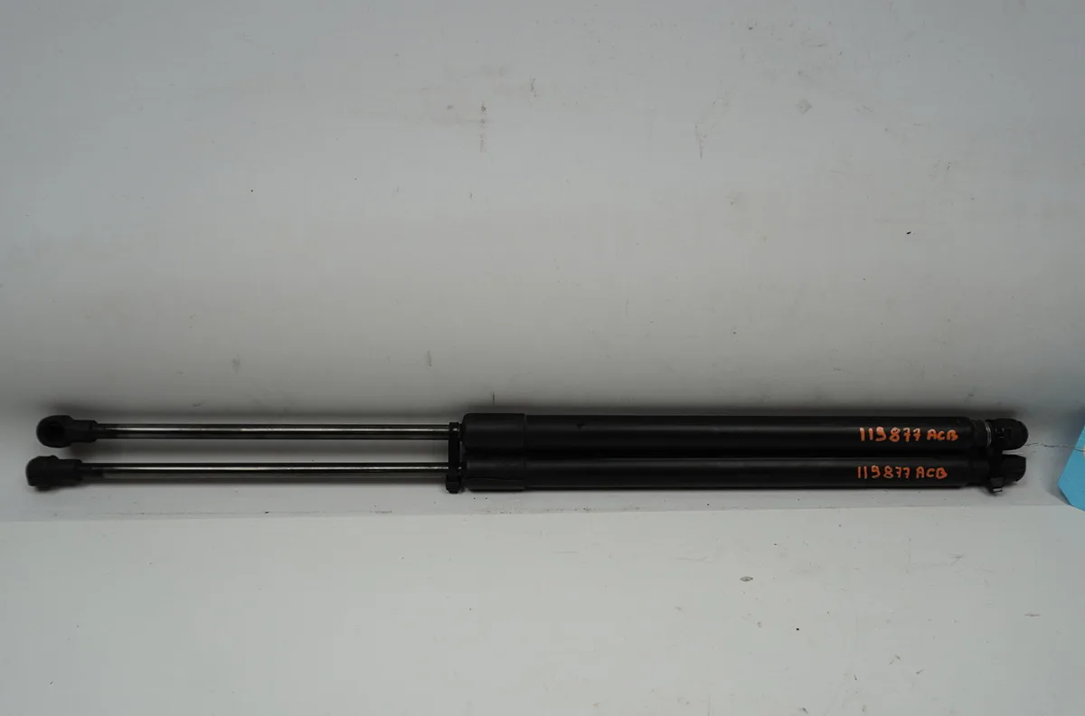 Verin droit hayon Audi A3 (8P1) 1.9 tdi (2003-2010) 3 portes occasion