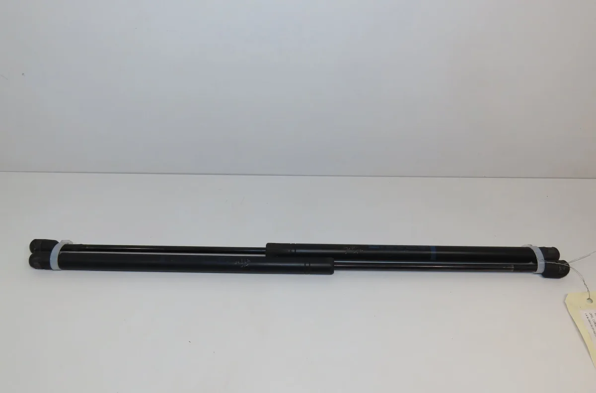 Verin droit hayon Opel CORSA B (S93) 1.4 i (f08, f68, m68) (1993-2000) occasion