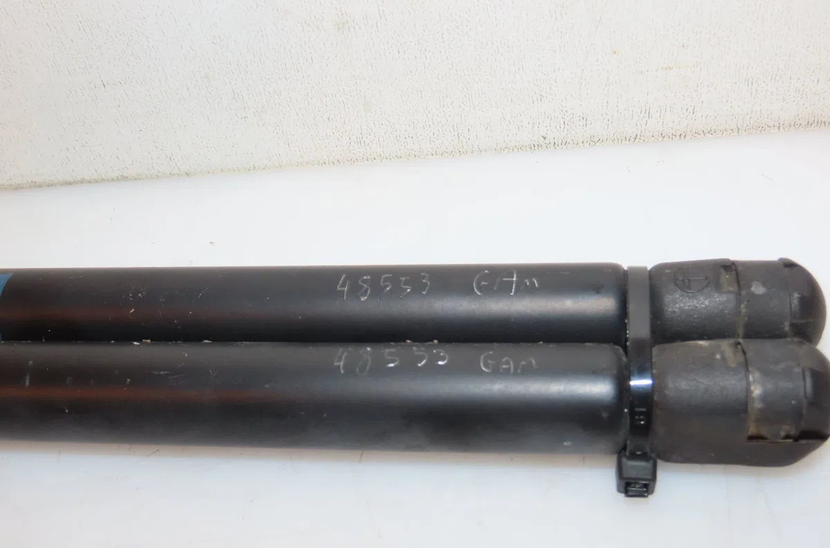Verin droit hayon Opel CORSA B (S93) 1.5 d (f08, f68, m68) (1993-2000) occasion
