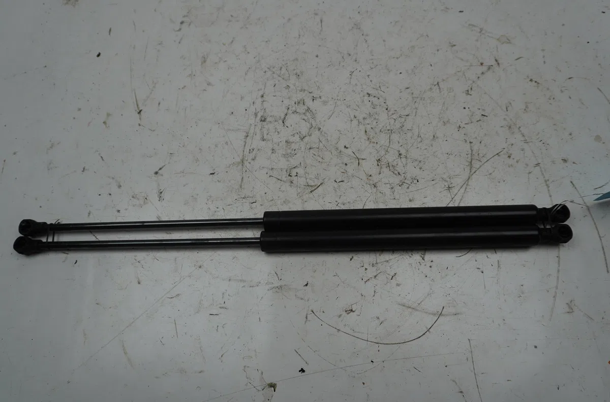 Verin droit hayon Peugeot 206 (2L_, 2M_) 1.4 i (2lkfwa, 2mkfwa) (2009-2013) 3 portes occasion