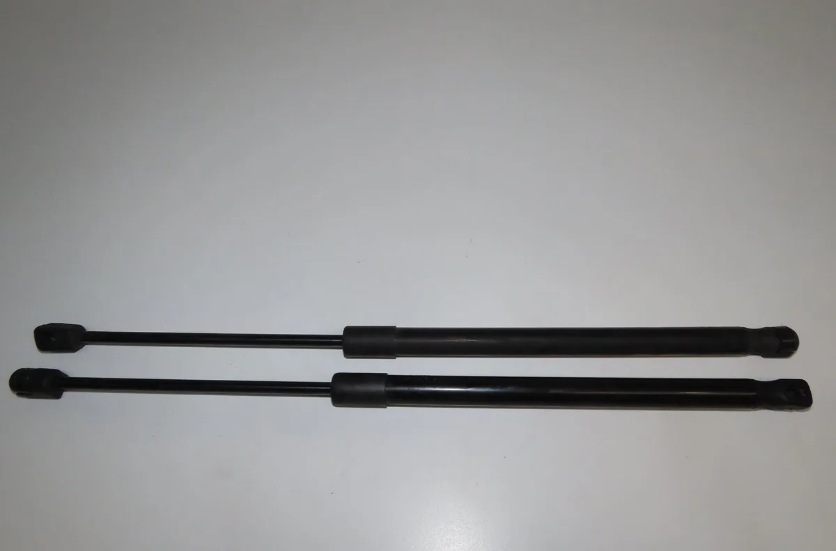 Verin droit hayon Renault MEGANE I Break (KA0-1_) 1.6 16v (ka0b, ka04, ka11) (1999-2003) occasion