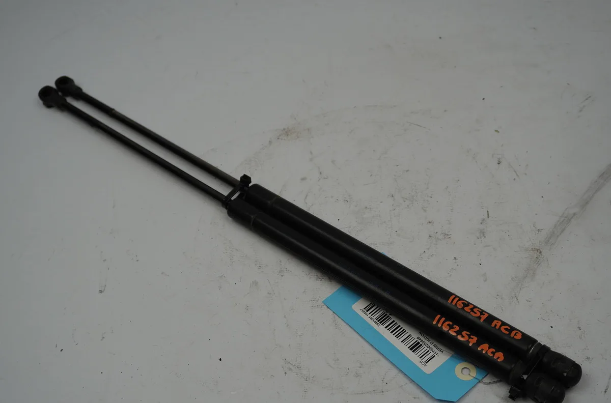 Verin droit hayon Seat IBIZA III (6L1) 1.4 tdi (2002-2005) 3 portes occasion