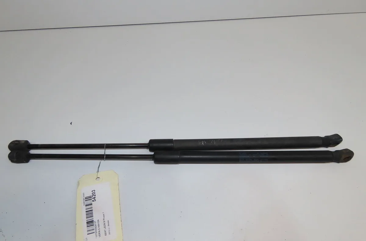 Verin droit hayon Seat LEON (5F1) 1.2 tsi (2012-2018) occasion