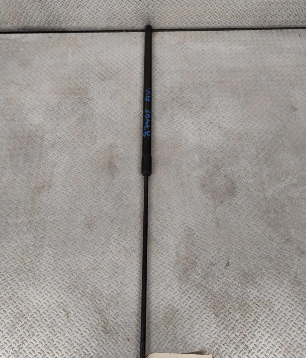 Verin g capot Volkswagen GOLF V (1K1) 1.9 tdi (2003-2008) 5 portes occasion