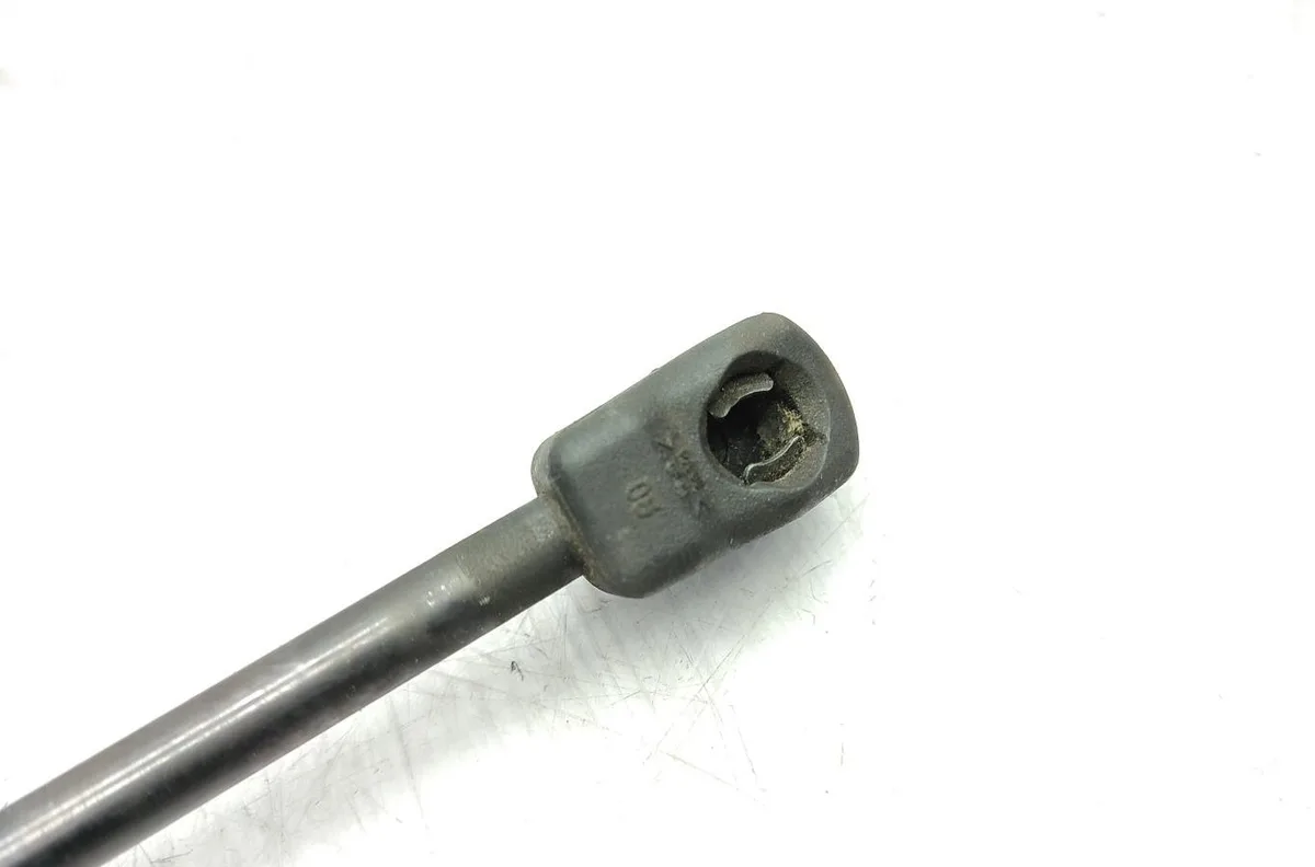 Verin g capot VOLVO C 30 PHASE 1 occasion