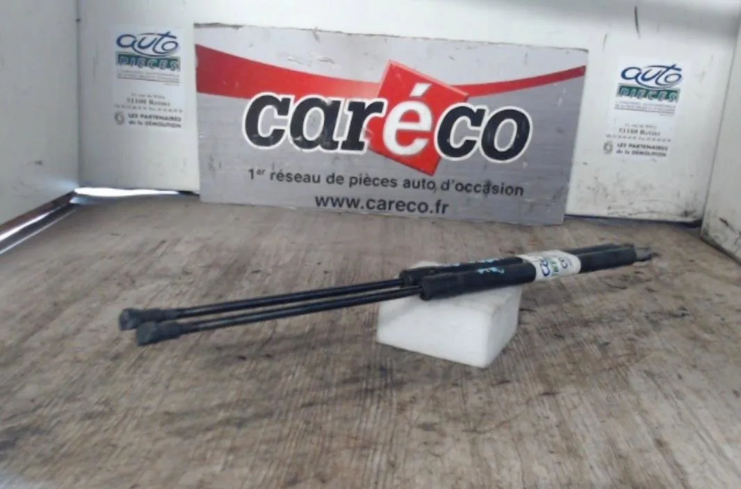 Verin gauche hayon AUDI A3 2  A3 2 PHASE 1 occasion