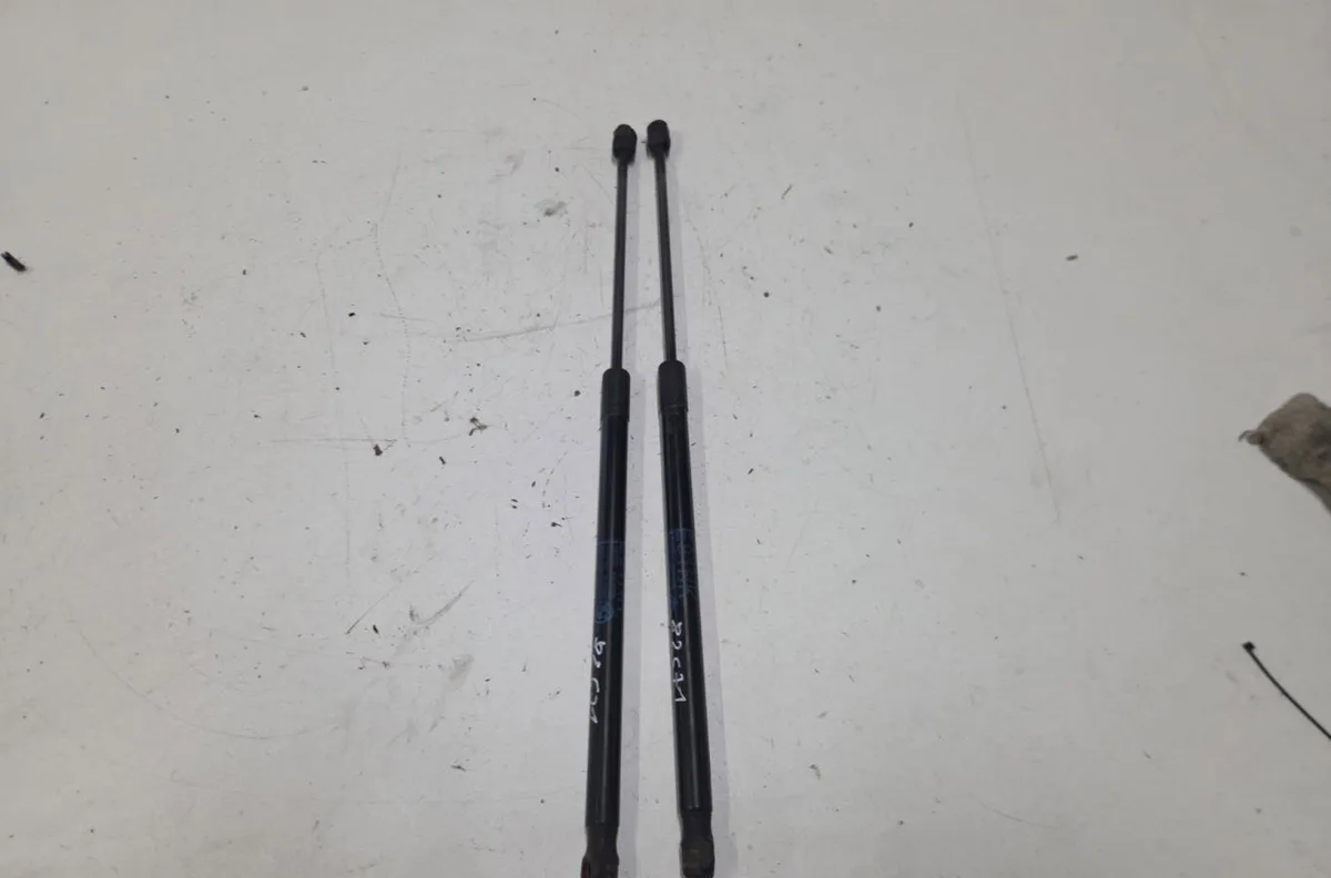 Verin gauche hayon BMW SERIE 3 E91 TOURING PHASE 1 BREAK occasion