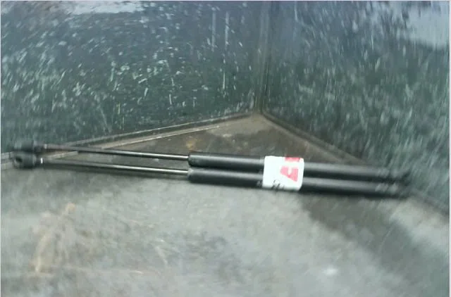 Verin gauche hayon Citroën C-CROSSER (VU_, VV_) 2.2 hdi (2007-2012) 5 portes occasion