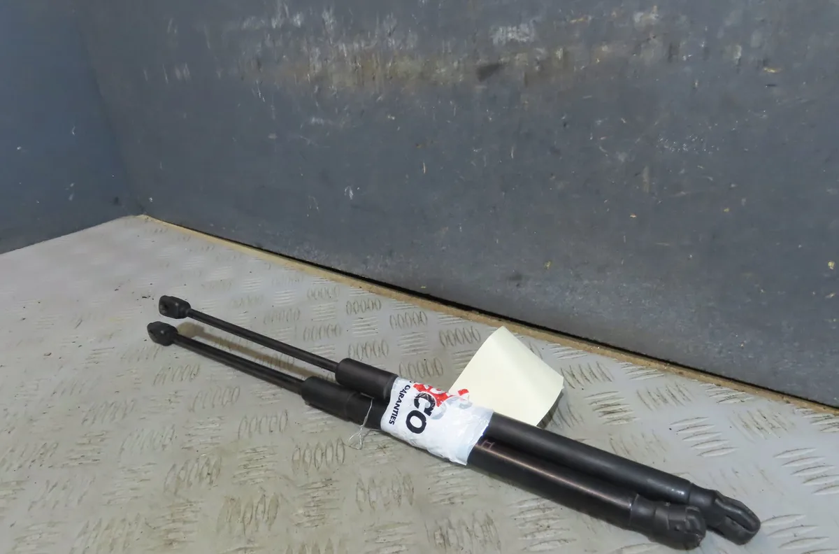 Verin gauche hayon Hyundai I20 II (GB, IB) 1.0 t-gdi (2016) occasion