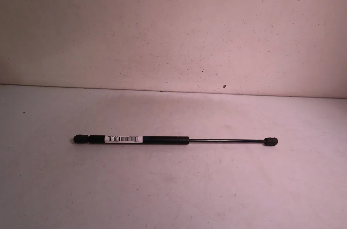 Verin gauche hayon Volkswagen POLO (6N2) 1.4 (1999-2001) 5 portes occasion