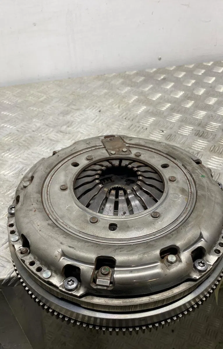 Volant moteur PEUGEOT EXPERT 3 PHASE 1 occasion